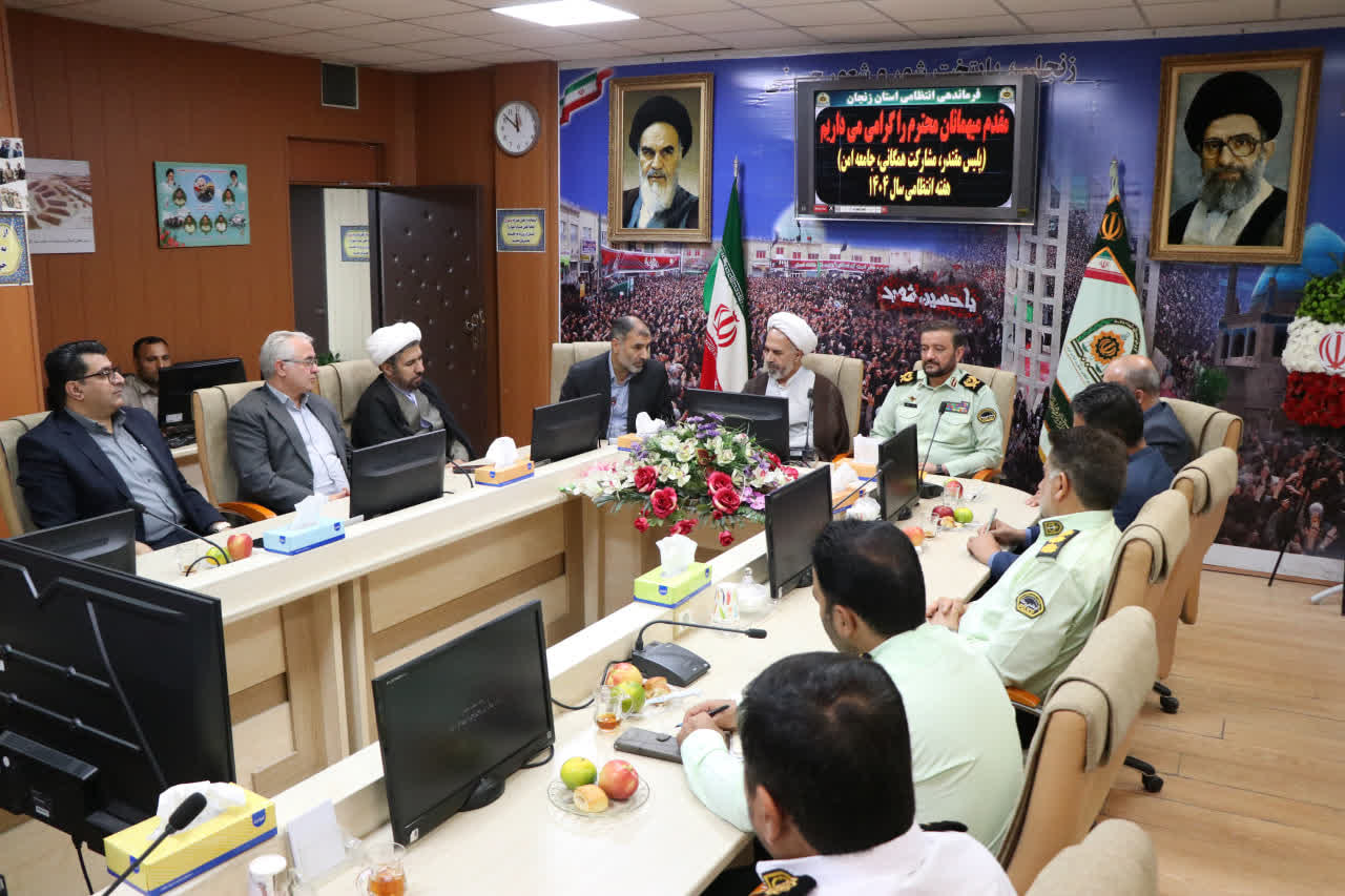 مسئولیت و کار نیروی انتظامی، مبنای قانونی و شرعی دارد