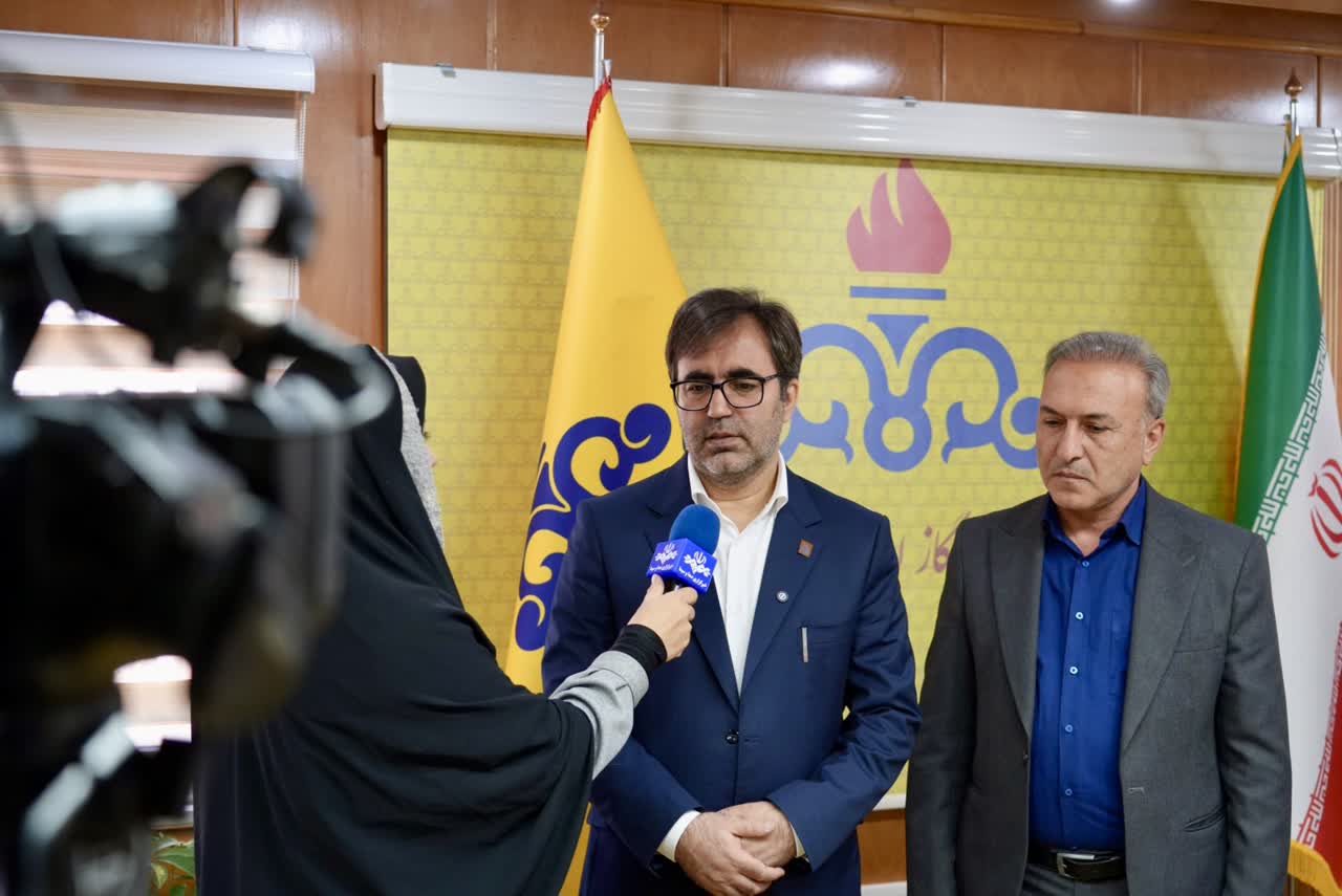 طرح ملی جایگزینی ۱۰ هزار بخاری راندمان بالا در زنجان کلید خورد