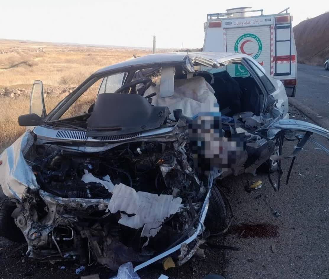 ۲ جان باخته و ۴ مصدوم بر اثر تصادف پراید و تریلی در جاده زنجان–تبریز