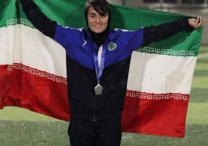 دختر زنجانی خانم‌گل فوتبال ایران شد