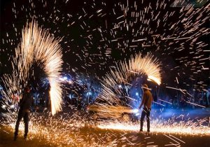 چهارشنبه‌سوری در آینه مسئولیت‌پذیری؛ جایگزینی سنت‌ها به نفع همبستگی ملی