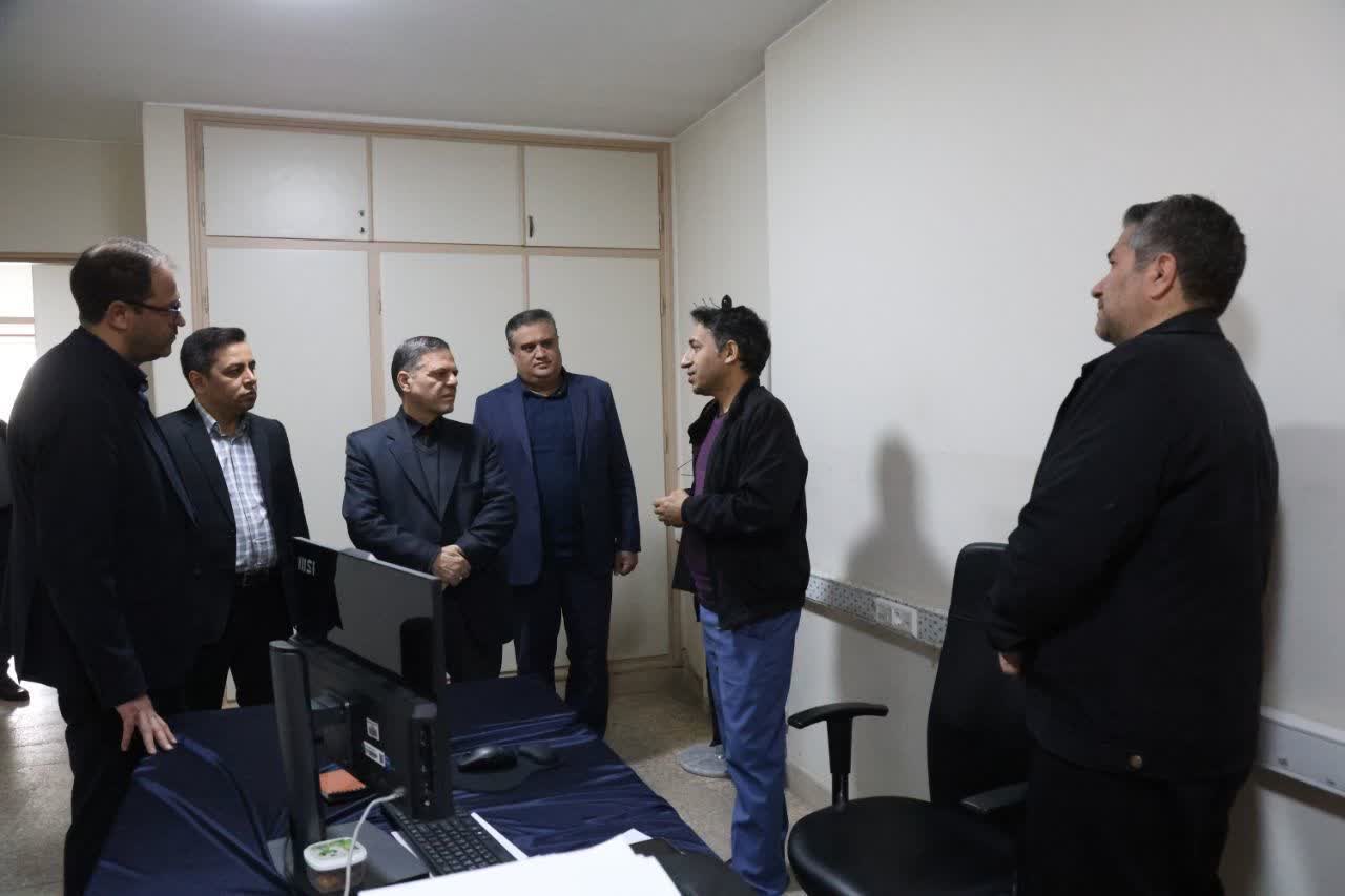 صنعت و معدن در دفاع ملی ایرانیان پشت جبهه دفاع مقدس هستند