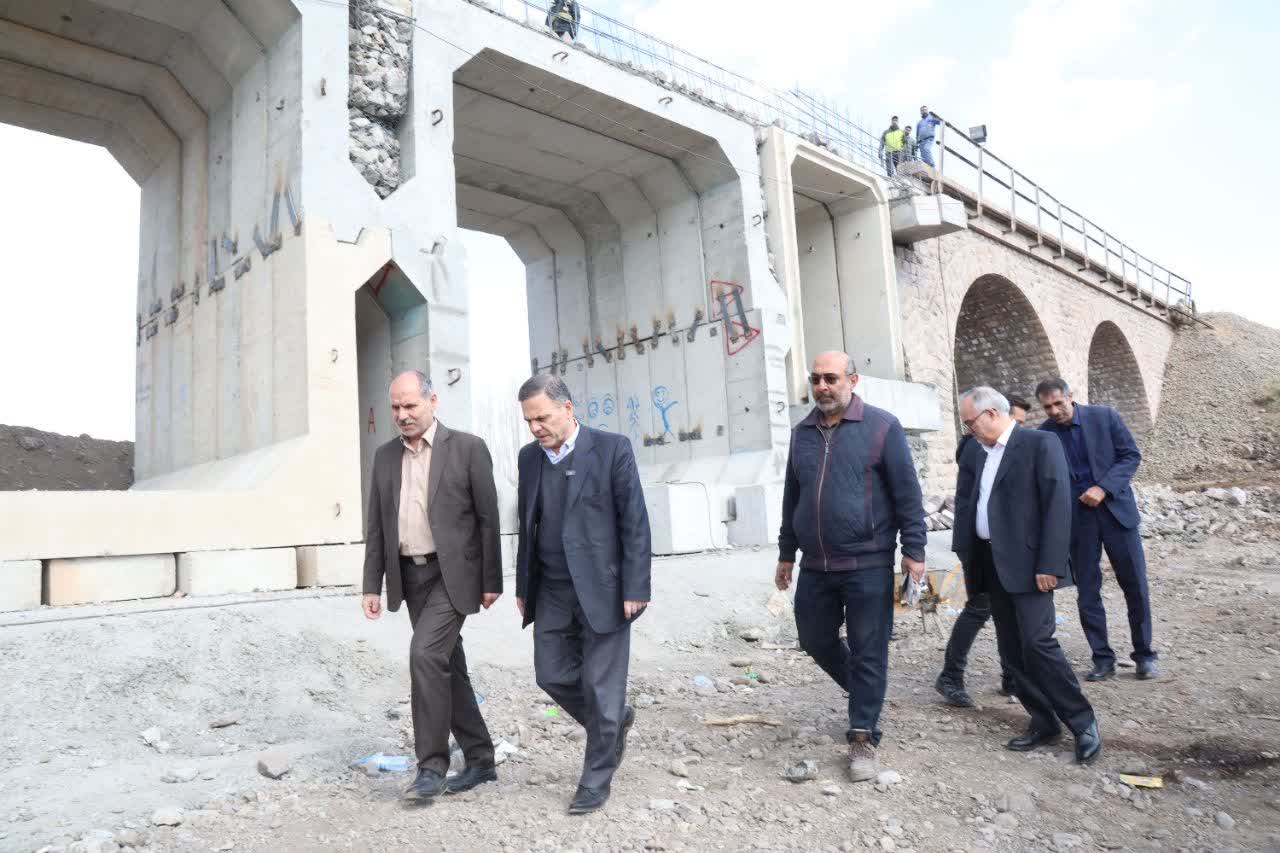 پل تحریب شده راه آهن امین آباد زنجان در چرخه خدمت‌رسانی قرار گرفت