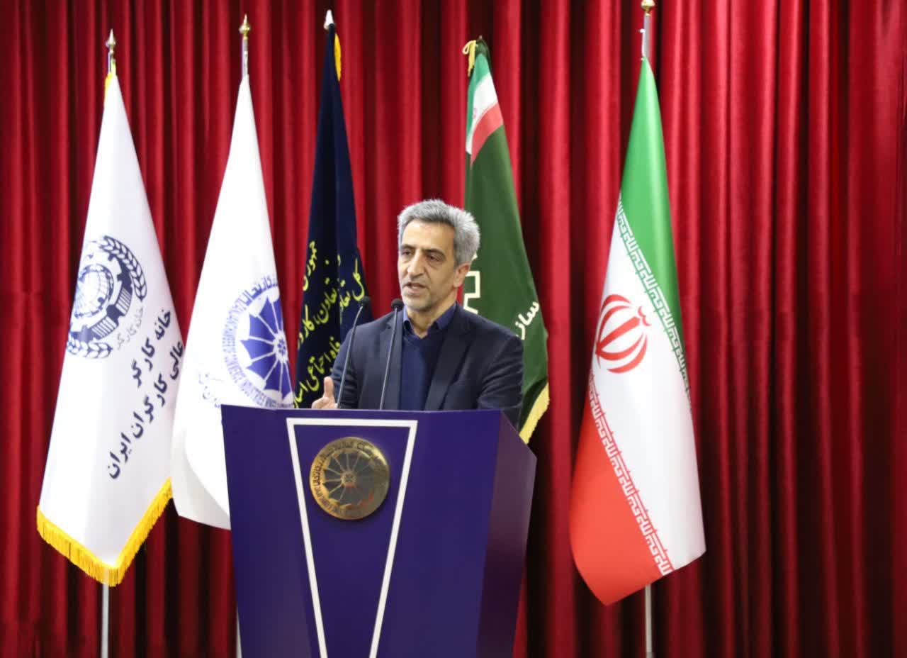 تخصیص زمین برای ساخت مسکن کارگران باید تسهیل شود