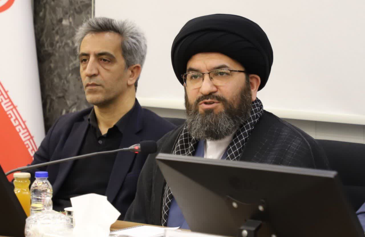 بروکراسی‌های زائد و ضعف ارتباط میان بخش خصوصی و دولت از موانع رونق تولید